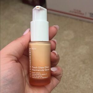 Ole Henriksen Peach Glow Niacinamide Primer